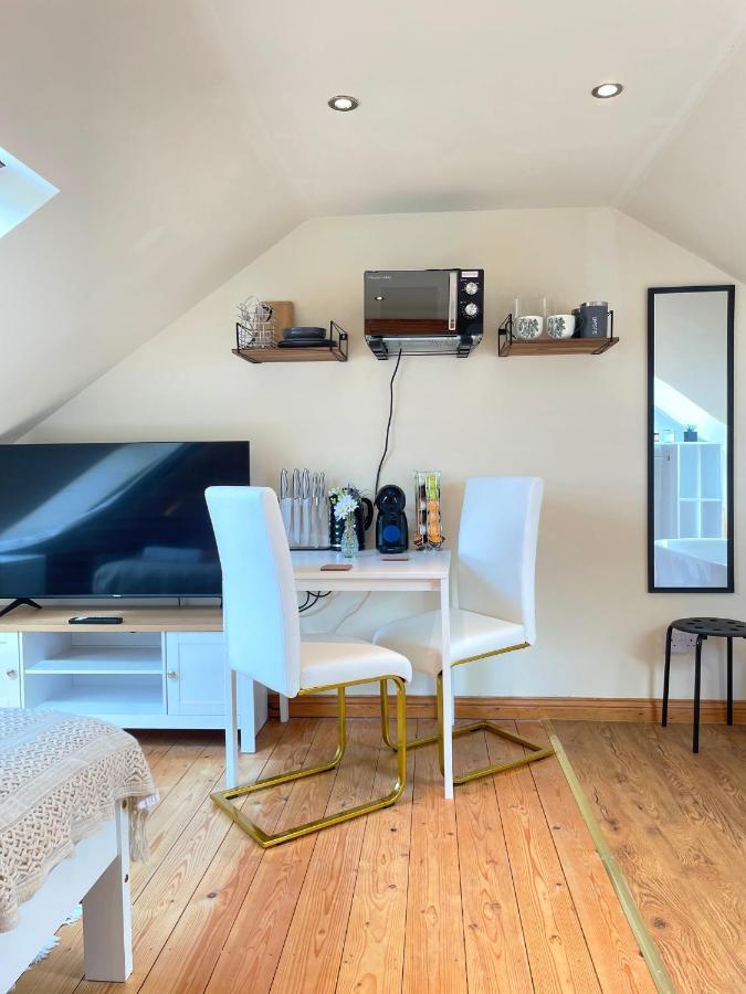 Mini-Studio By Hnfc Stays South Shields Eksteriør billede